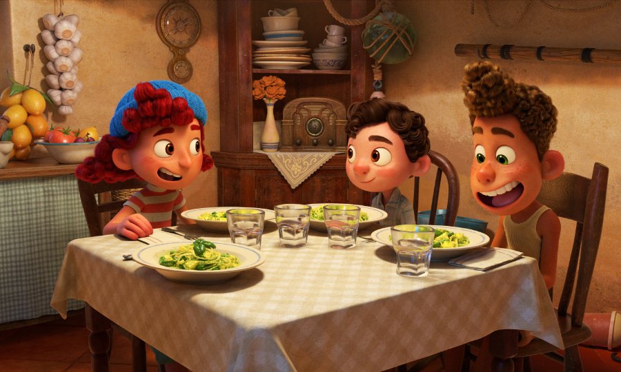 Wahre Freundschaft geht durch den Magen: Giulia Marcovaldo tischt ihren Kumpels "Trenette al Pesto" auf © Disney/Pixar