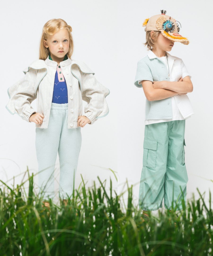 Volants an der Bomberjacke, Kunst an der Baseball Cap: Slow Fashion für Kinder mit Statement-Charakter © Filips Smits